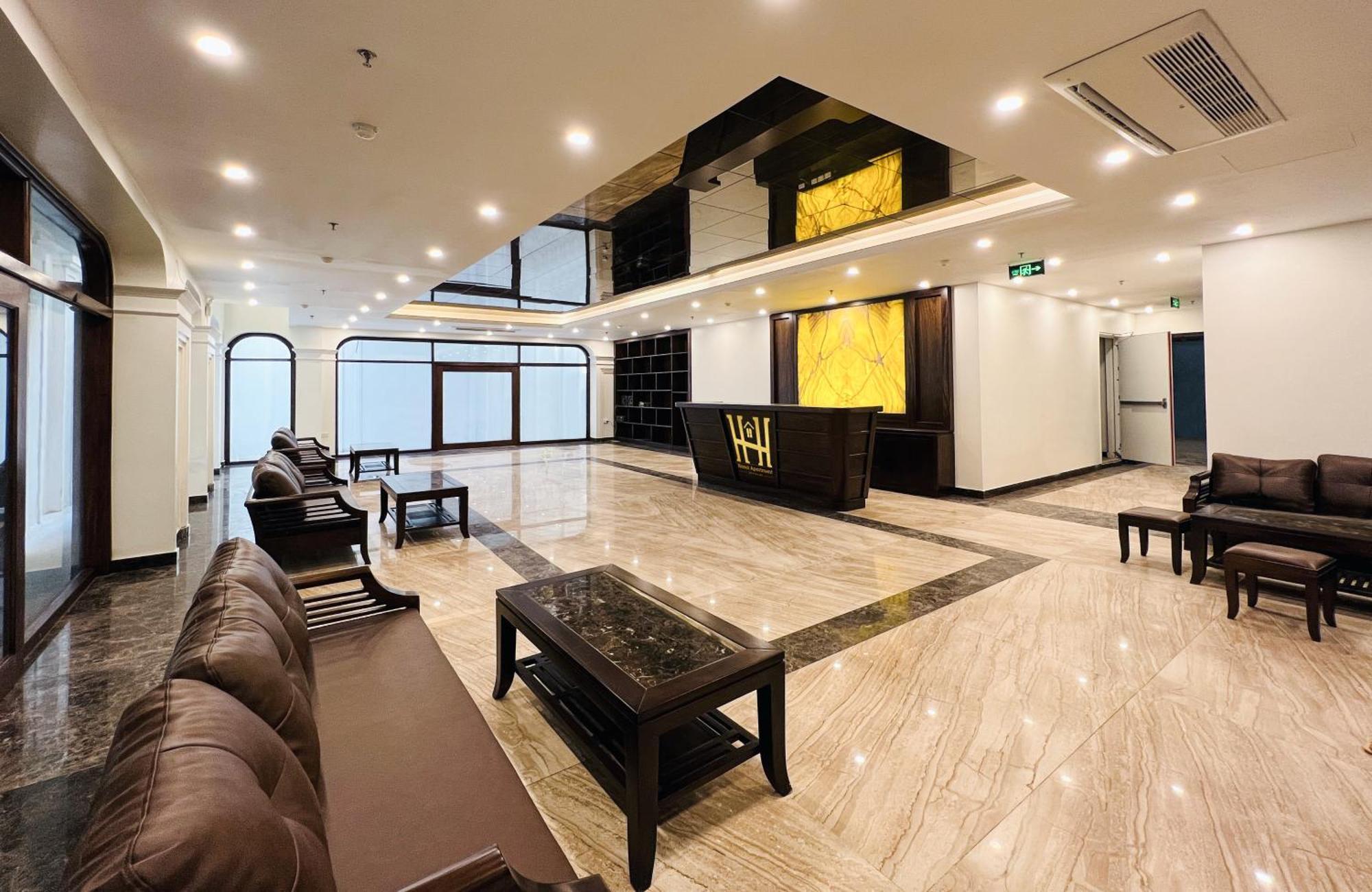 Hanoi Apartment — Photos 1